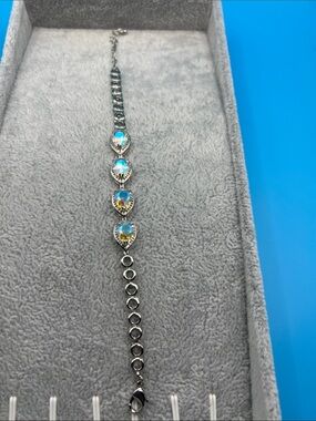 Silver Bracelet with Iridescent Teardrop Stones